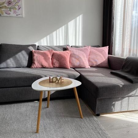 וליקו טורנובו Guest Rooms Asenevtsi City Center מראה חיצוני תמונה