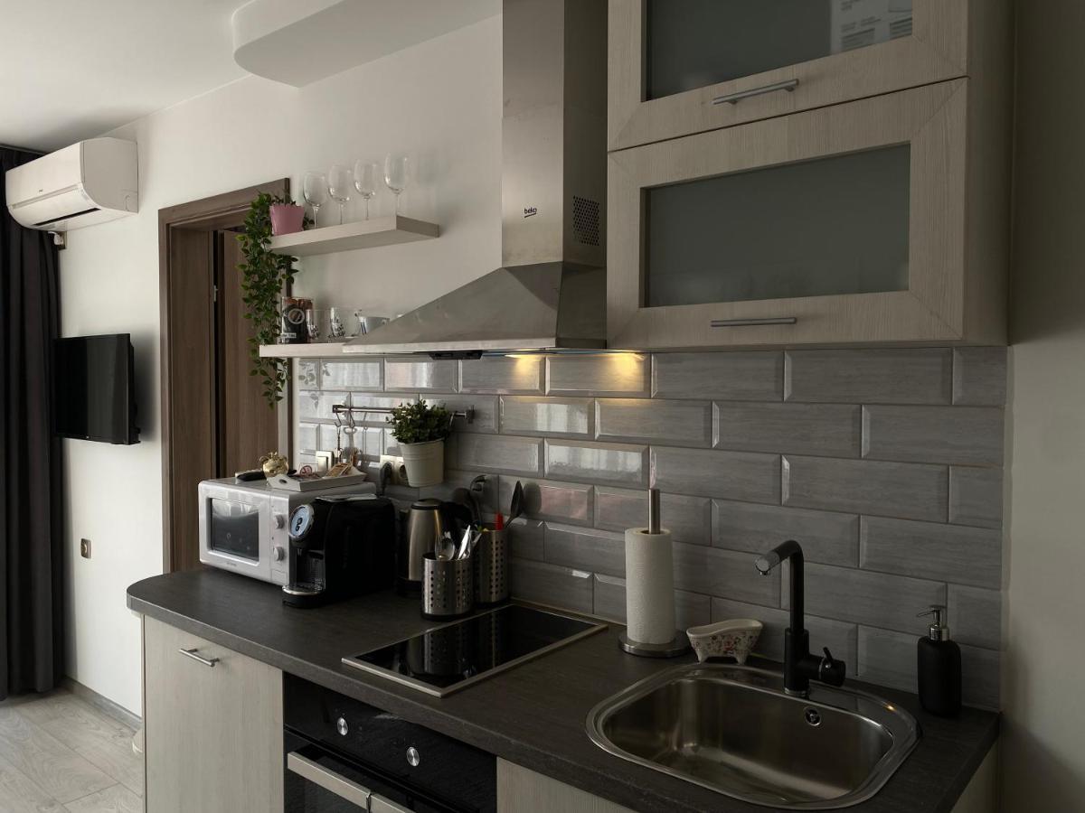 וליקו טורנובו Guest Rooms Asenevtsi City Center מראה חיצוני תמונה
