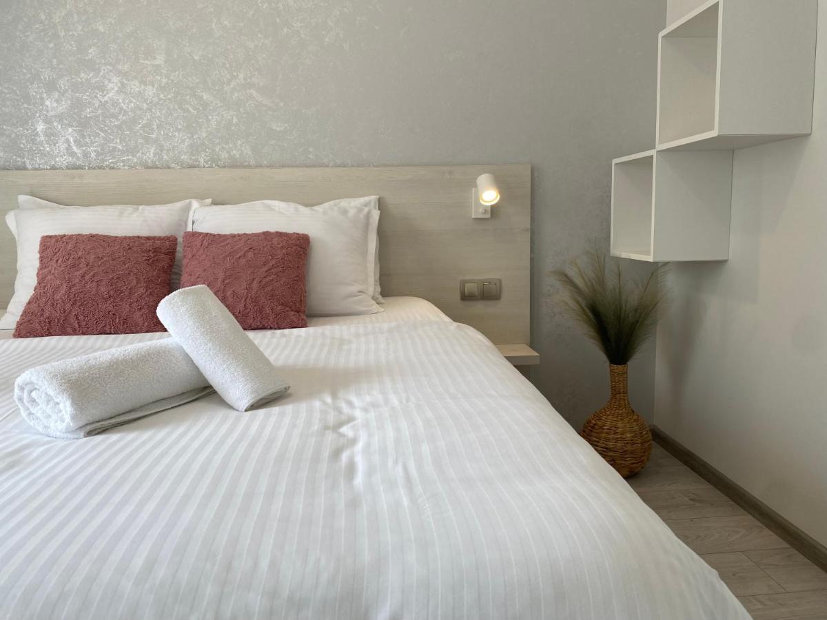 וליקו טורנובו Guest Rooms Asenevtsi City Center מראה חיצוני תמונה